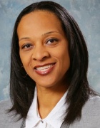 Maisha Huggins-Blakeney ’16. 