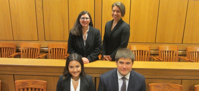 Farina Mendelson ’17, Maria Apruzzese ’17, Peter Sahasrabudhe ’18, Ashley Czechowski ‘17. 