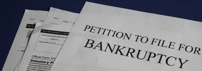 photo of bankruptcy papers. 