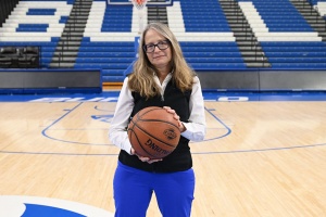 Zoom image: Professor Helen &quot;Nellie&quot; Drew ’88 