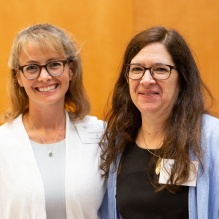 Meredith Jolie ’03 and Dana Louttit ’86. 